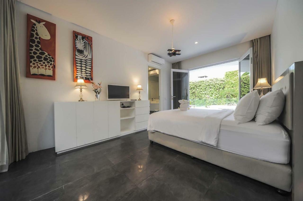 Casa Priya Petitenget Seminyak  Luaran gambar