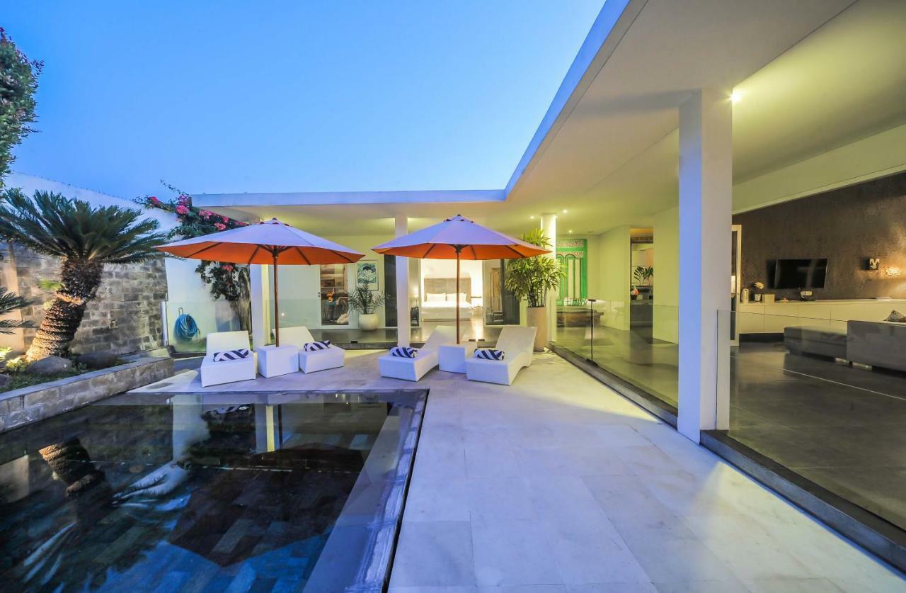 Casa Priya Petitenget Seminyak  Luaran gambar