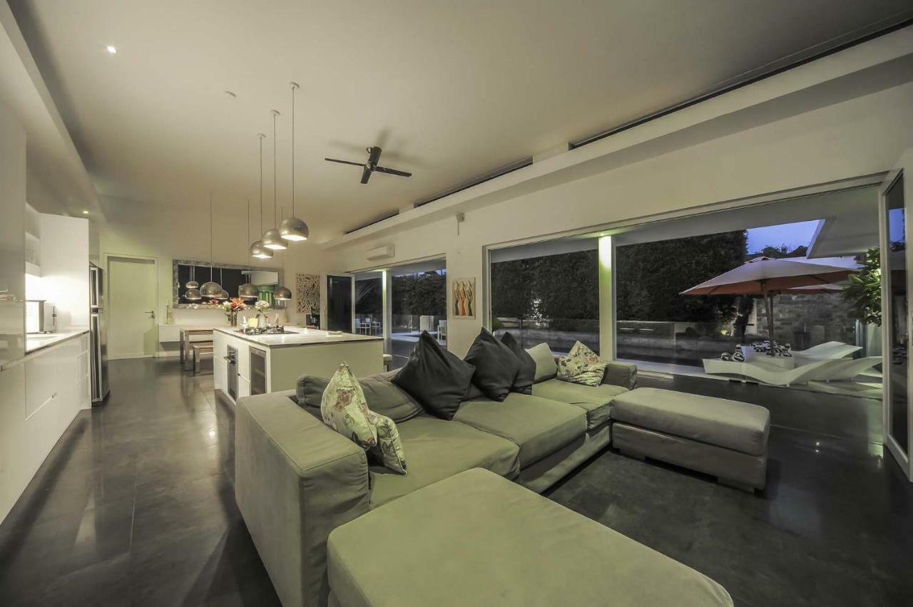 Casa Priya Petitenget Seminyak  Luaran gambar