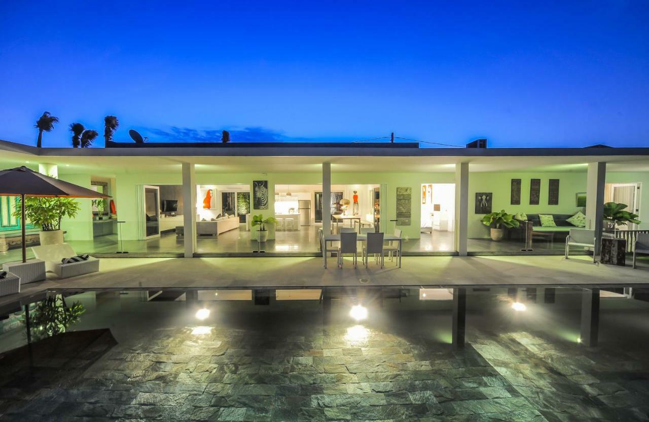 Casa Priya Petitenget Seminyak  Luaran gambar