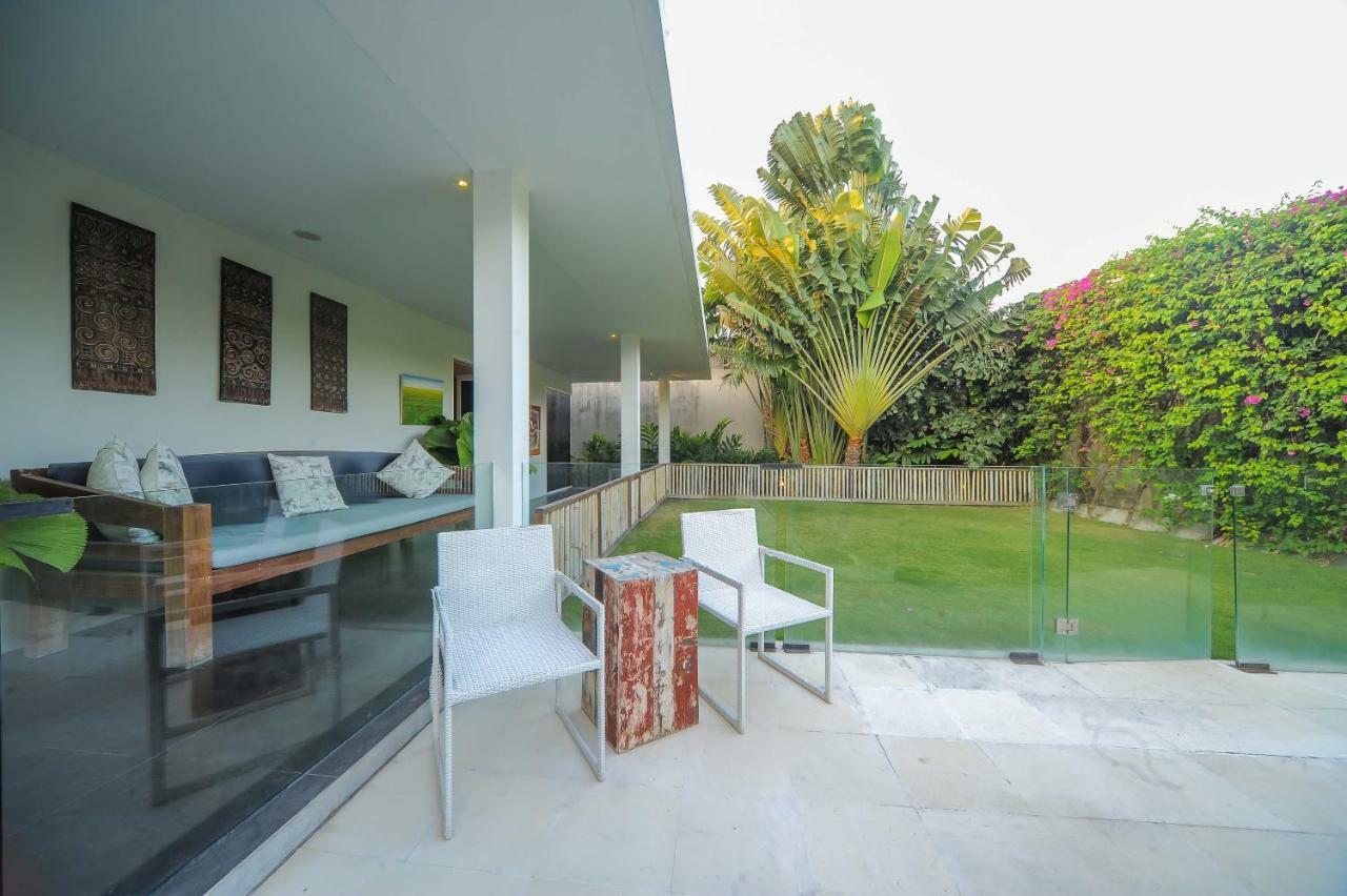 Casa Priya Petitenget Seminyak  Luaran gambar