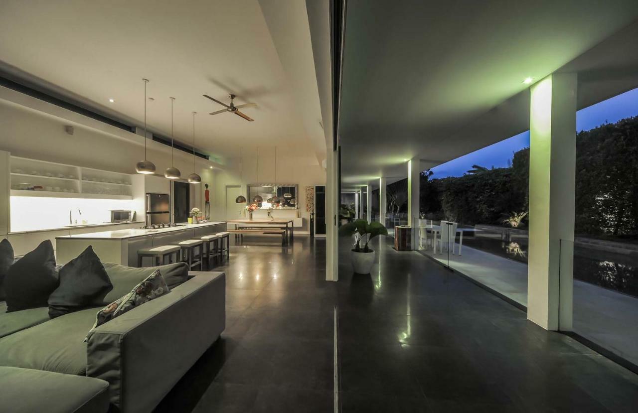 Casa Priya Petitenget Seminyak  Luaran gambar