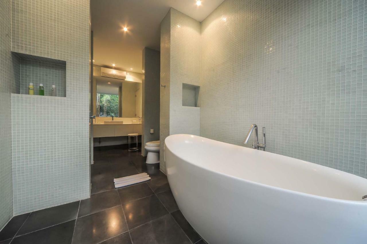 Casa Priya Petitenget Seminyak  Luaran gambar